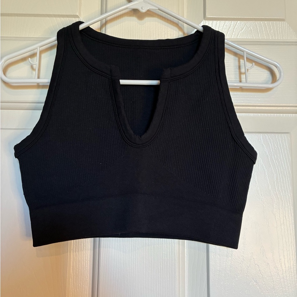 Chic Black Ribbed Tank Top